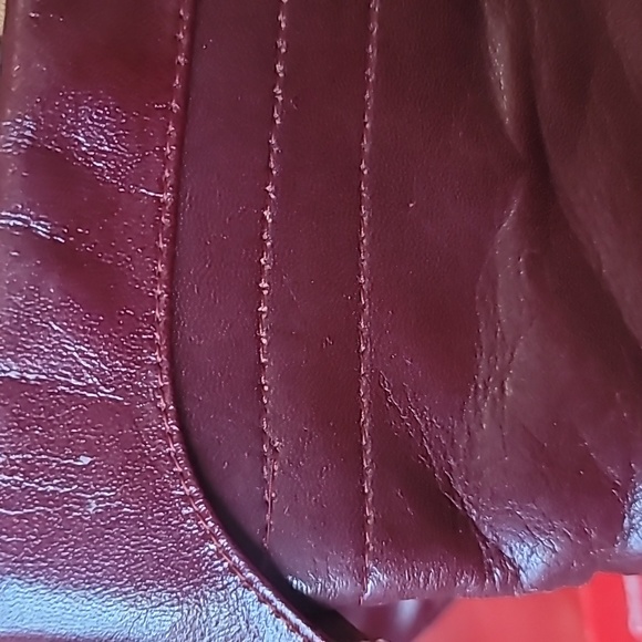 Vintage 1970s/80s Burgundy boots with heels. Side zipper. Delmar imports size 5 - Picture 8 of 10